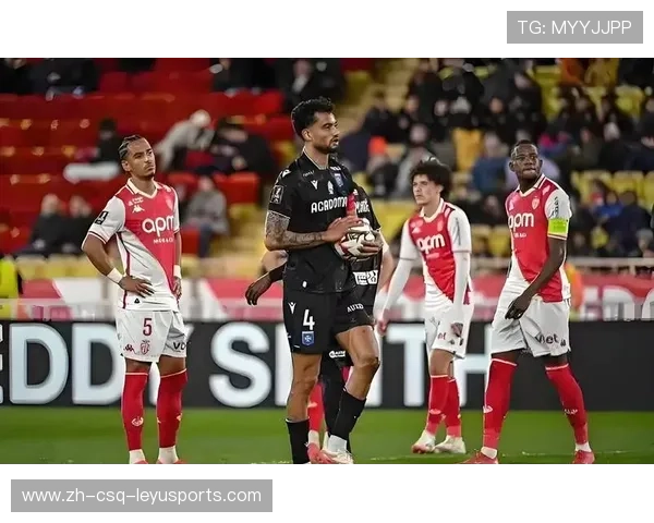 法甲赛季开局表现回顾：强队与黑马的起跑线